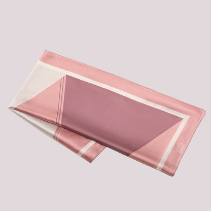 FOULARD CON TRIANGOLI  (90X90 cm)