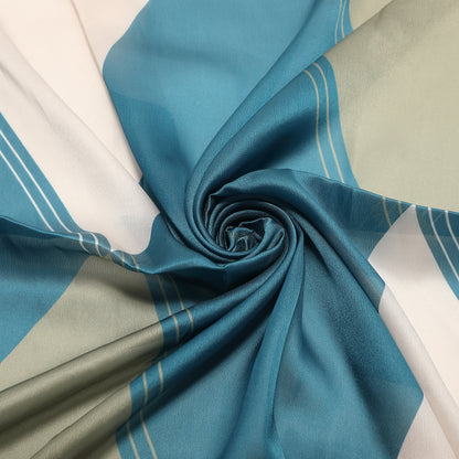 FOULARD CON TRIANGOLI  (90X90 cm)