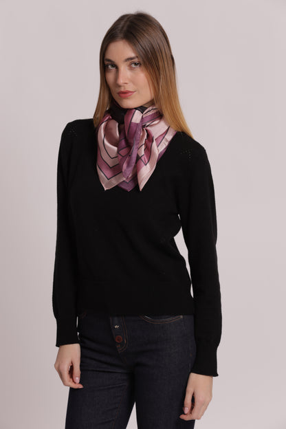 FOULARD CON FOGLIA OBLIQUA (90X90 cm)