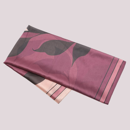 FOULARD CON FOGLIA OBLIQUA (90X90 cm)