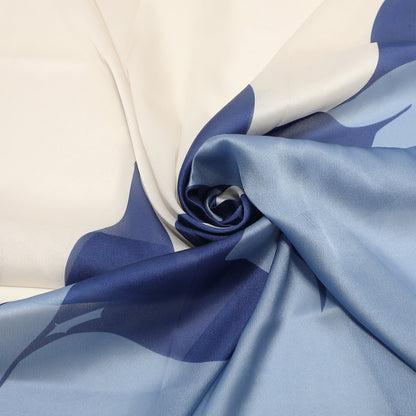 FOULARD CON FOGLIA OBLIQUA (90X90 cm)