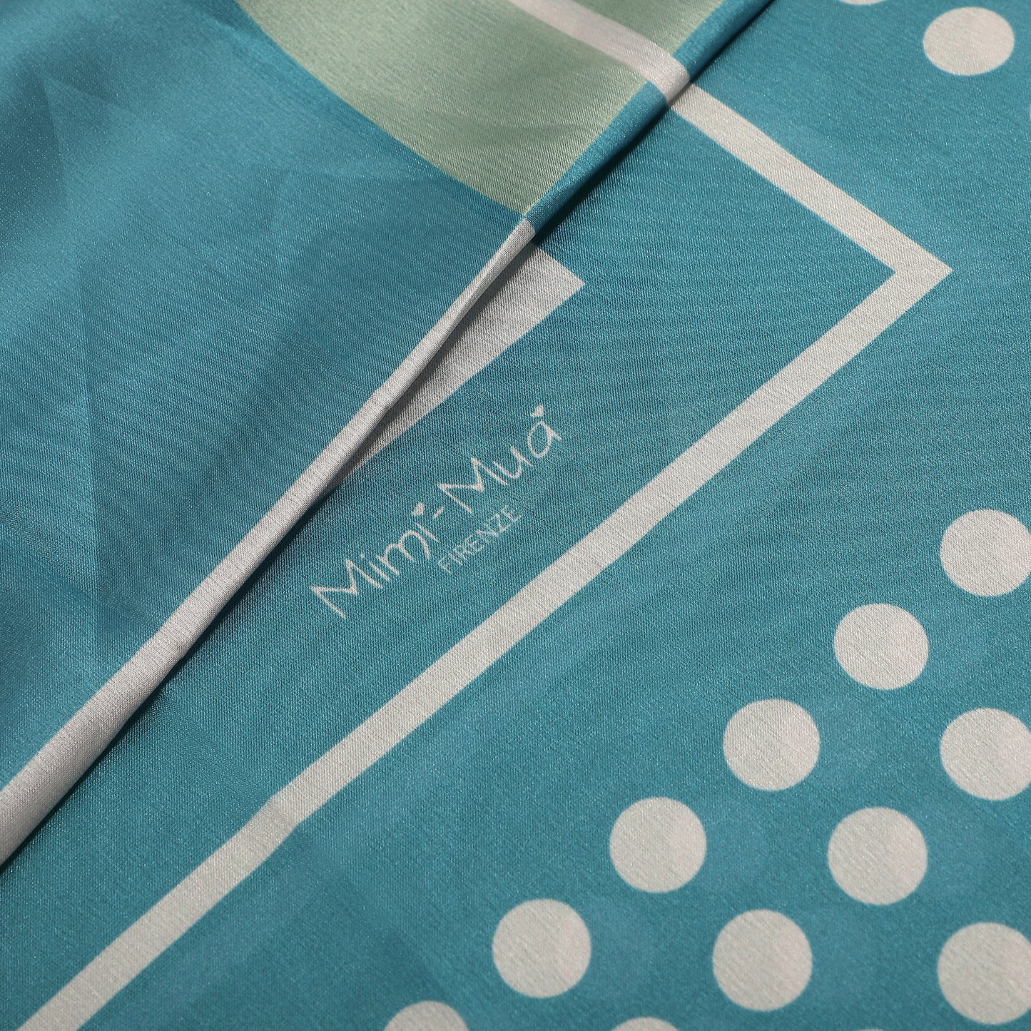 FOULARD CON CORNICE A PALLINI (90X90 cm)