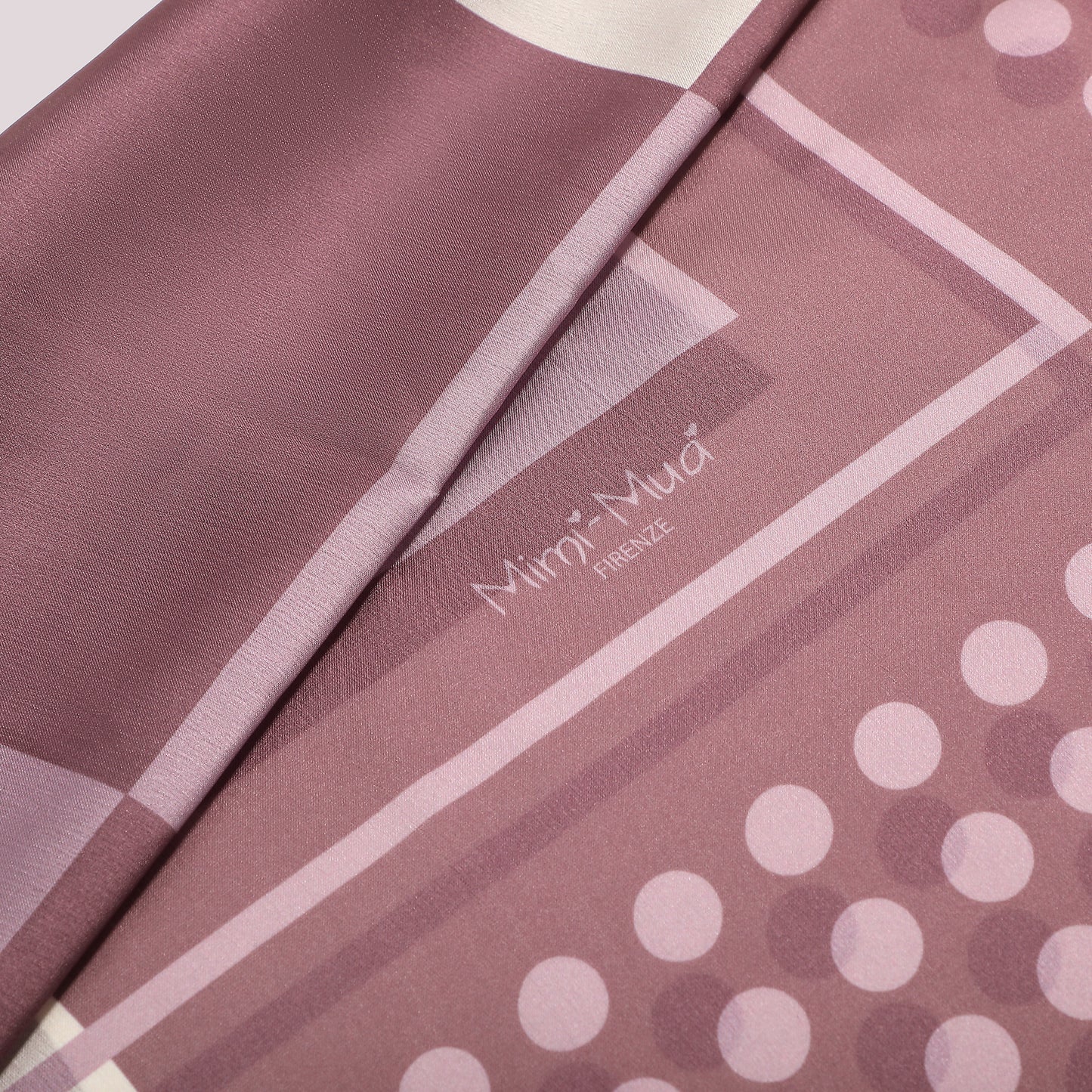FOULARD CON CORNICE A PALLINI (90X90 cm)
