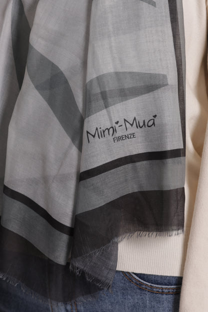 FOULARD CON FOGLIOLINE SPARSE (135X135 cm)