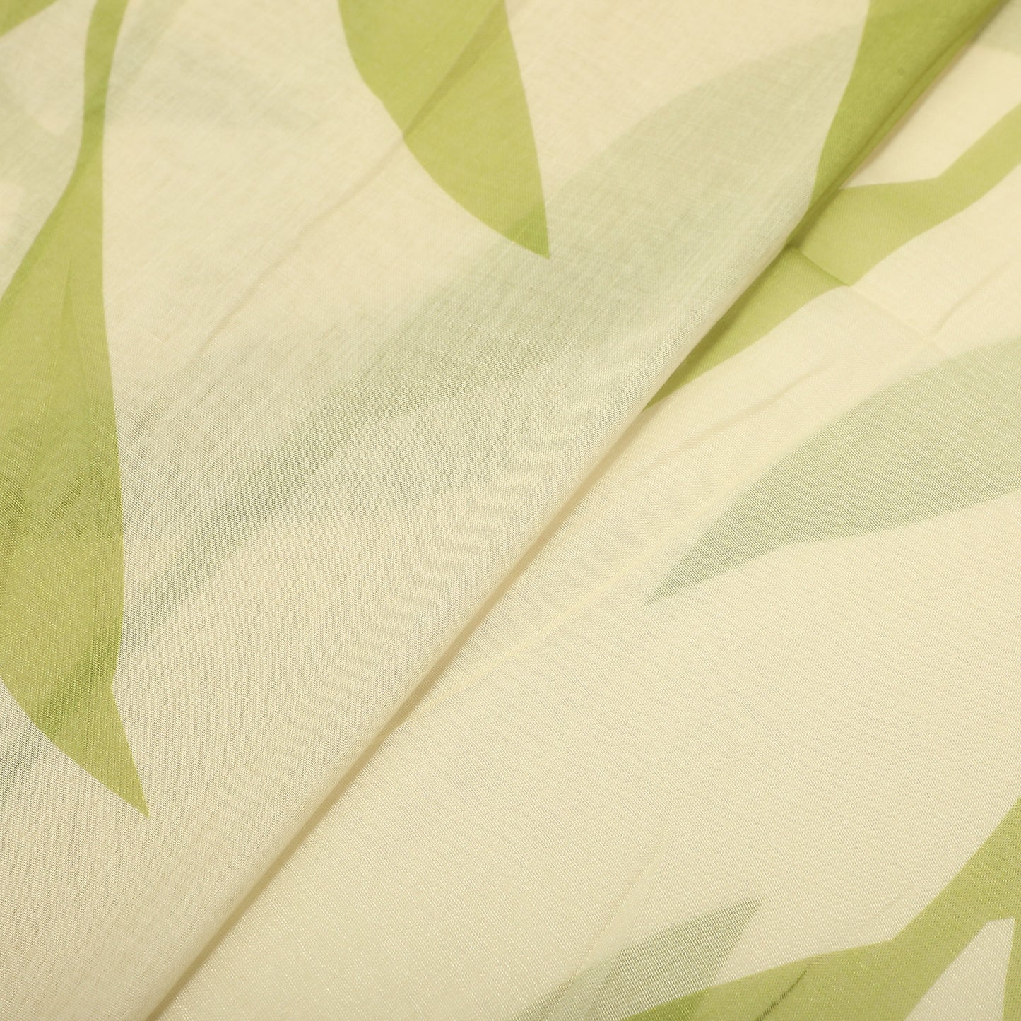 FOULARD CON FOGLIOLINE SPARSE (135X135 cm)