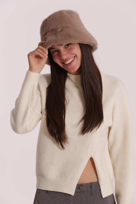 CAPPELLO CLOCHE CON PELO MORBIDO