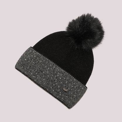 BERRETTO CON STRASS SUL RISVOLTO E PON PON