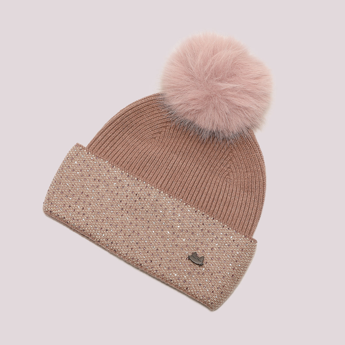 BERRETTO CON STRASS SUL RISVOLTO E PON PON