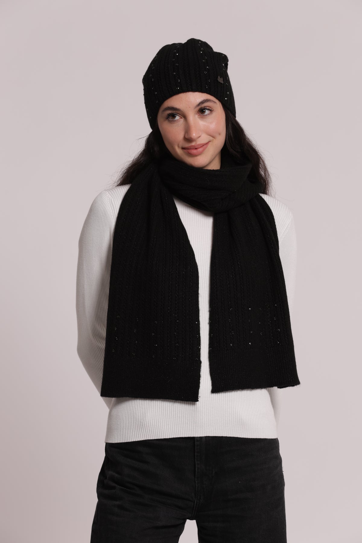 SCIARPA CON PICCOLE TRECCE CON STRASS