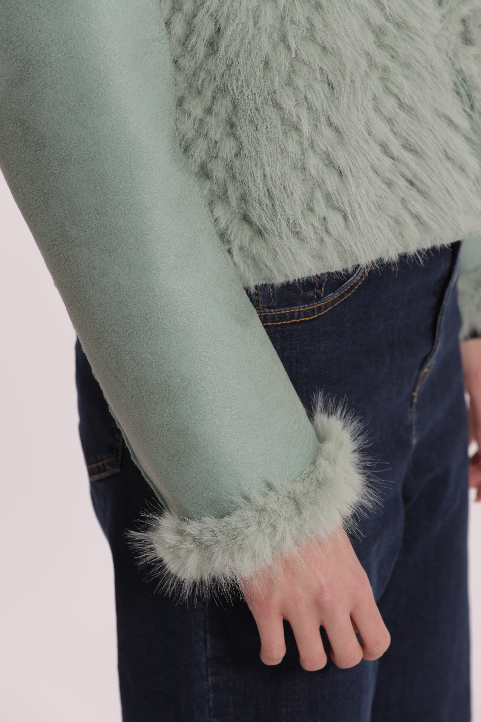 GIUBBOTTO CROPPED REVERSIBILE EFFETTO MONTONE