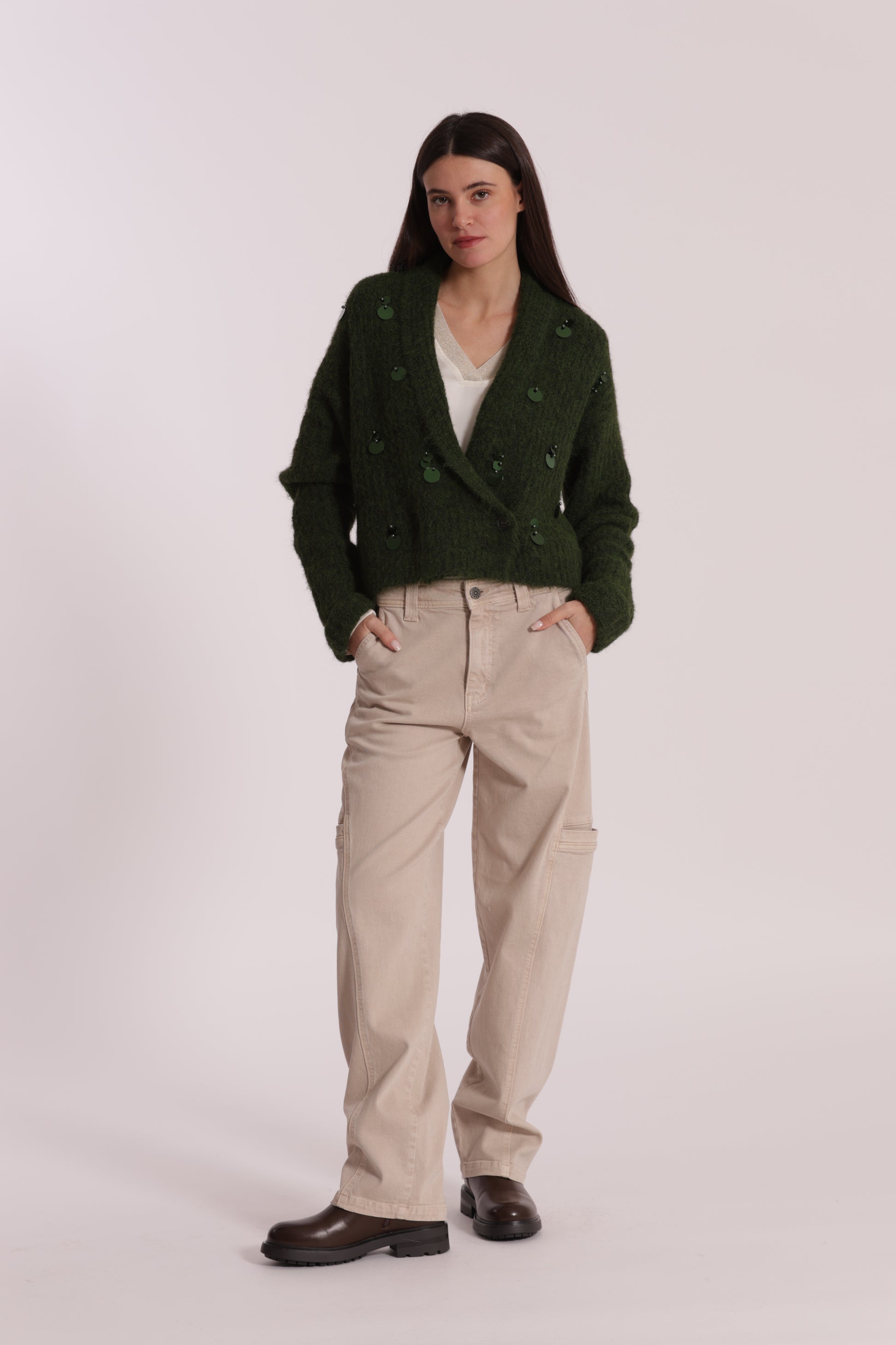 JEANS CON FINTE TASCHE LATERALI