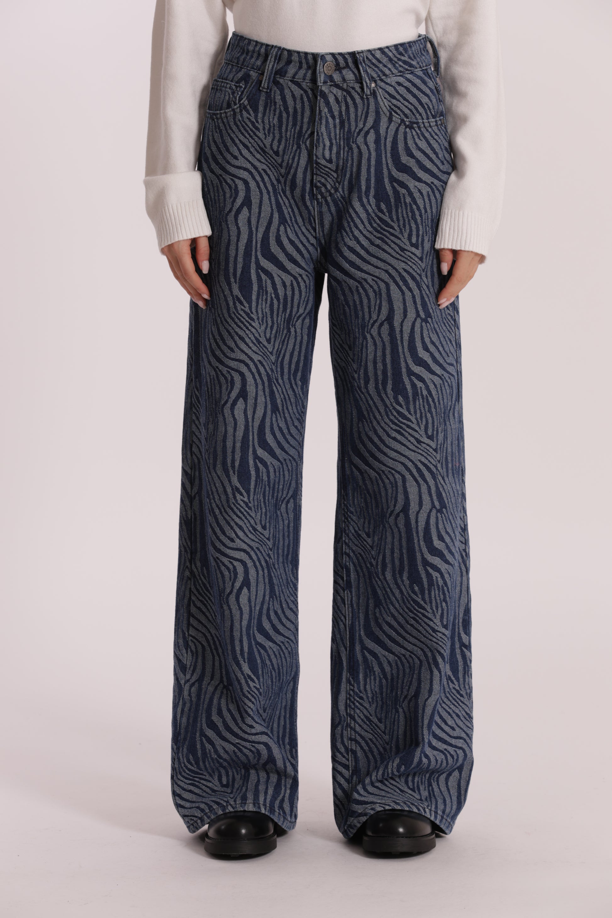JEANS PALAZZO IN JACQUARD ANIMALIER