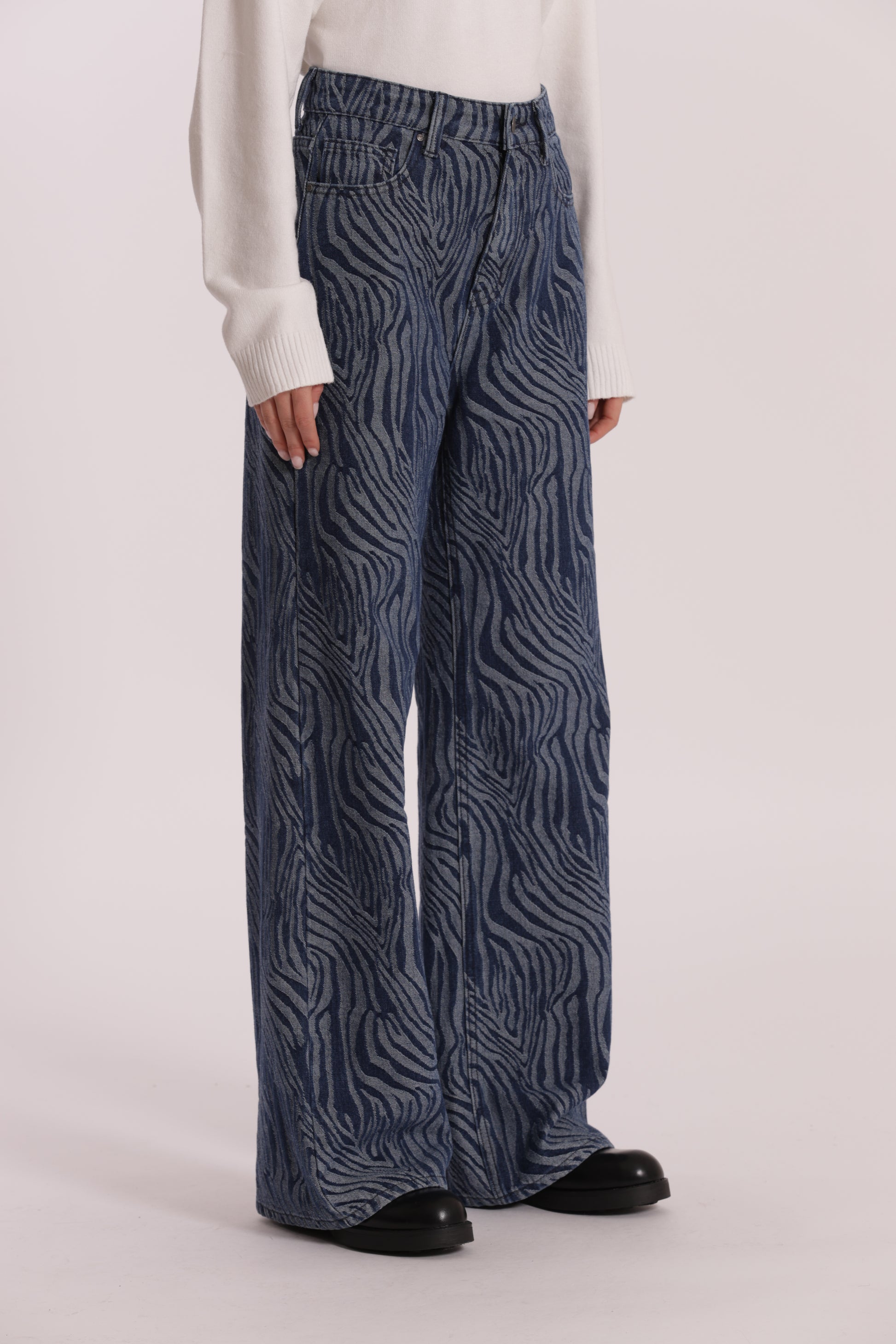 JEANS PALAZZO IN JACQUARD ANIMALIER