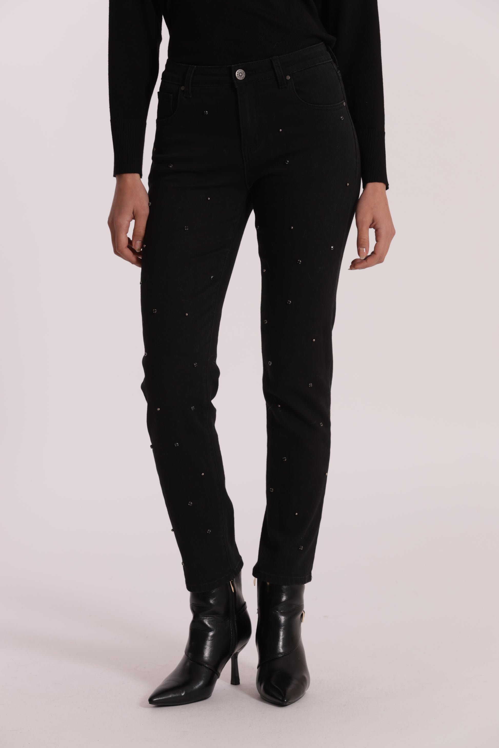 JEANS SIGARETTA CON APPLICAZIONI