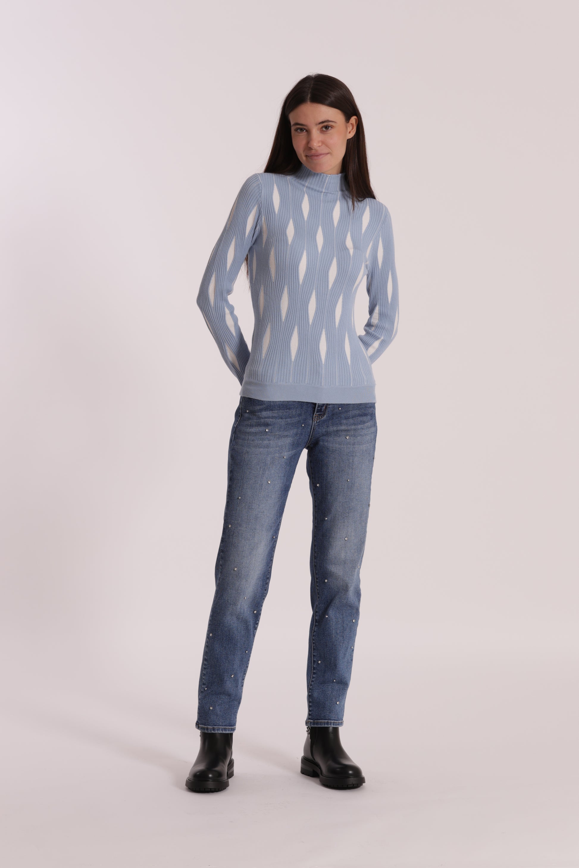 JEANS SIGARETTA CON APPLICAZIONI