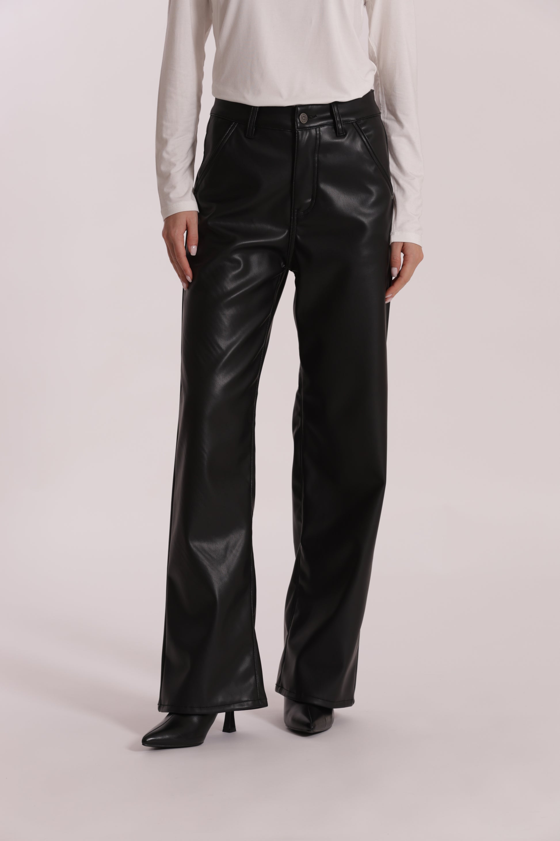 JEANS WIDE LEG SIMIL PELLE