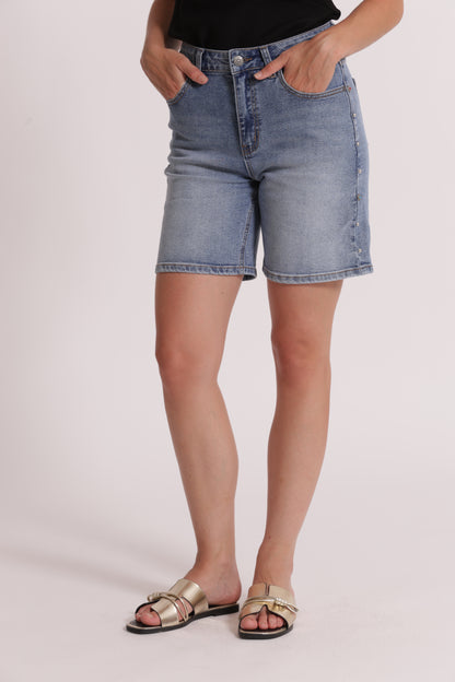 BERMUDA IN DENIM CON BORCHIE LATERALI