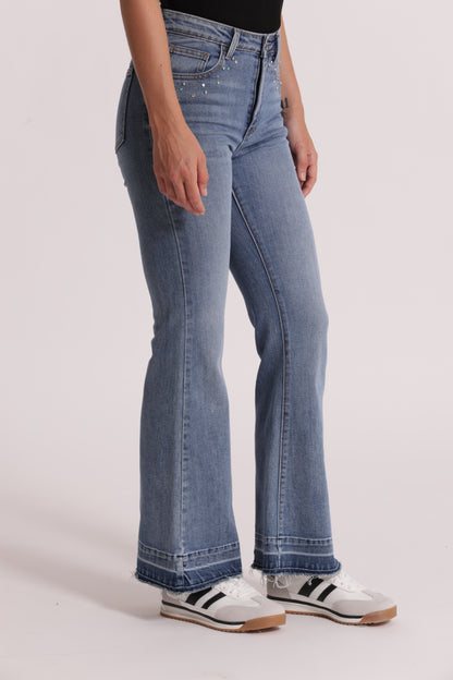 JEANS A ZAMPA CON DETTAGLIO GIOIELLO
