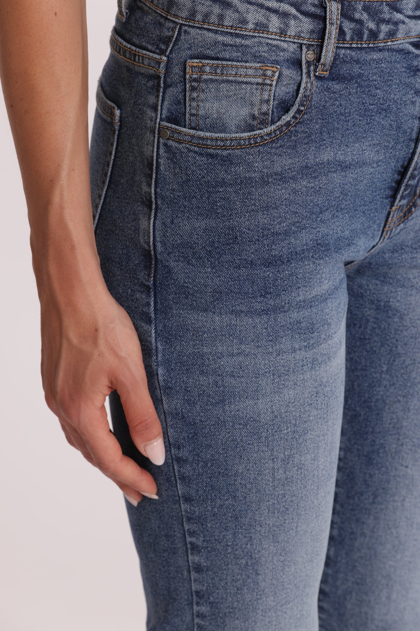 JEANS A ZAMPA