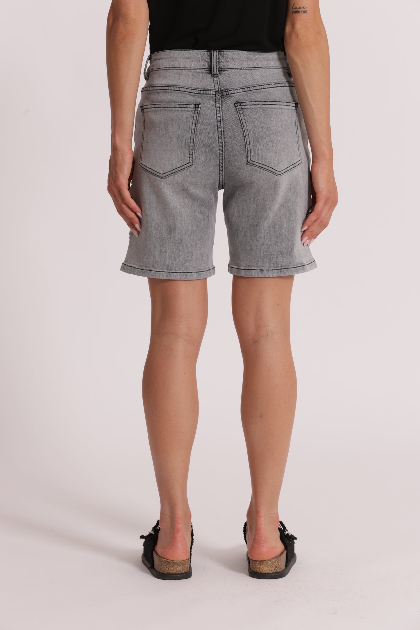 BERMUDA CON CUT OUT GIOIELLO