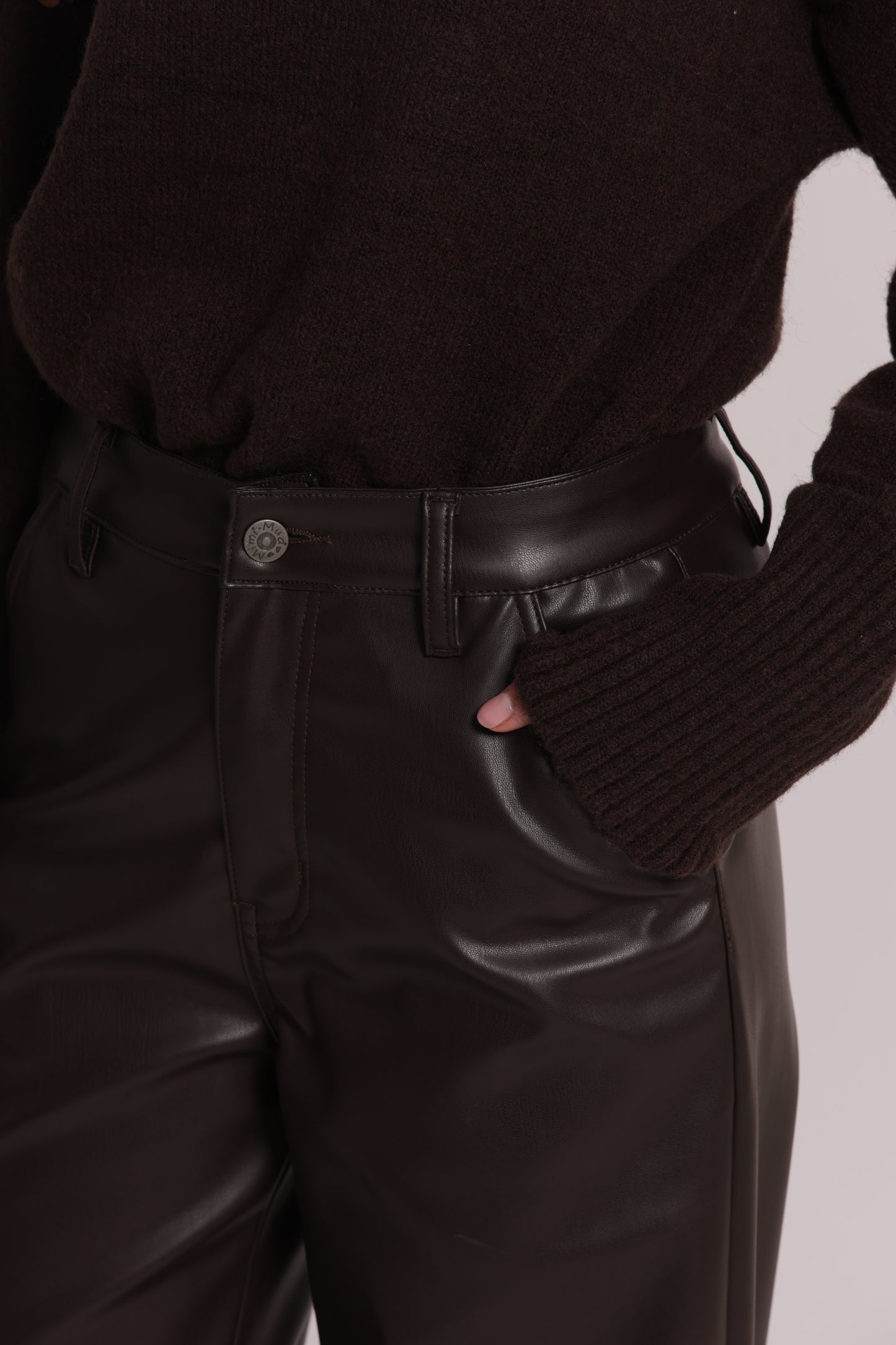 PANTALONE WIDE LEG SIMIL PELLE