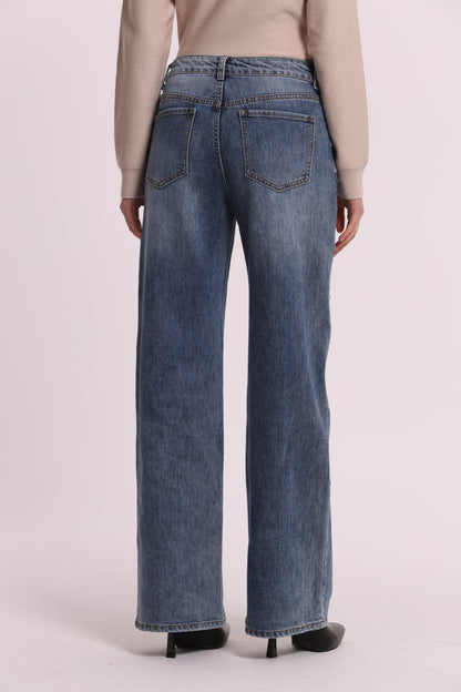 JEANS WIDE LEG CON BORCHIE E STRASS SULLE TASCHE