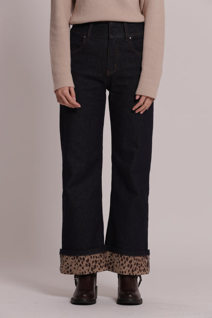 JEANS CON RISVOLTO STAMPATO ANIMALIER